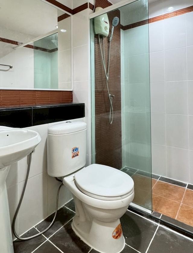 Condominium Regent Home 6/2 5