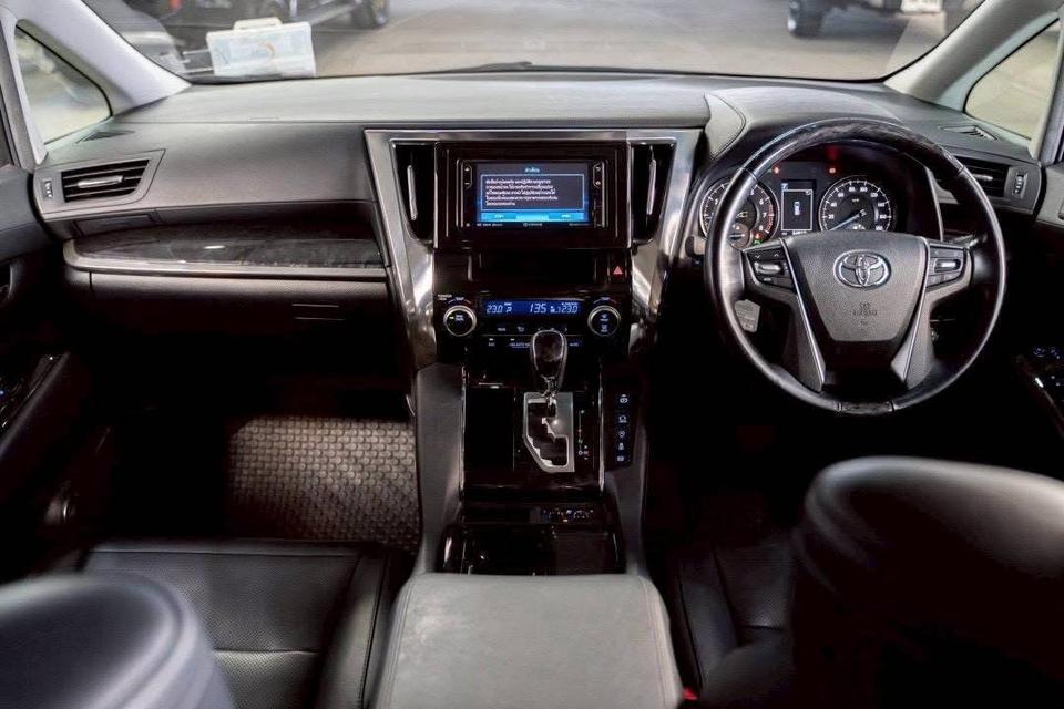 Toyota Vellfire 2.5 รถศูนย์โตโยต้า ตัวท็อป เบาะมิกกี้เม้า  ปี 2018 ไมล์ 64,xxx km กุญเเจครบ 2 ชุด 11