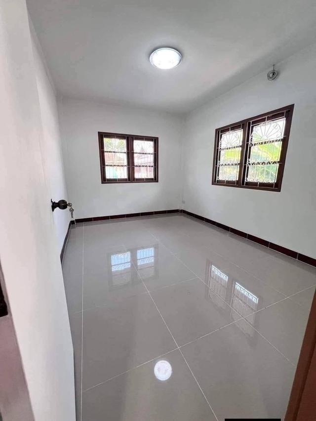 ขายบ้านเดี่ยว 2 ชั้น หมู่บ้านปรีชาสุวินทวงศ์ 34 มีนบุรี 73 ตรว. ฟรีเฟอร์ 16