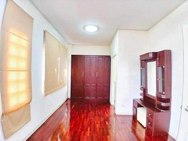 4นอน ตลาดมีนบุรี 1 800 ม.ให้เช่าบ้านเดี่ยวหรู 2 ชั้น 64 ตร.วา.MRT เคหะรามคำแหง 400ม. พร้อมเฟอร์ฯ เครื่องใช้ไฟฟ้า ย่านมีน 5