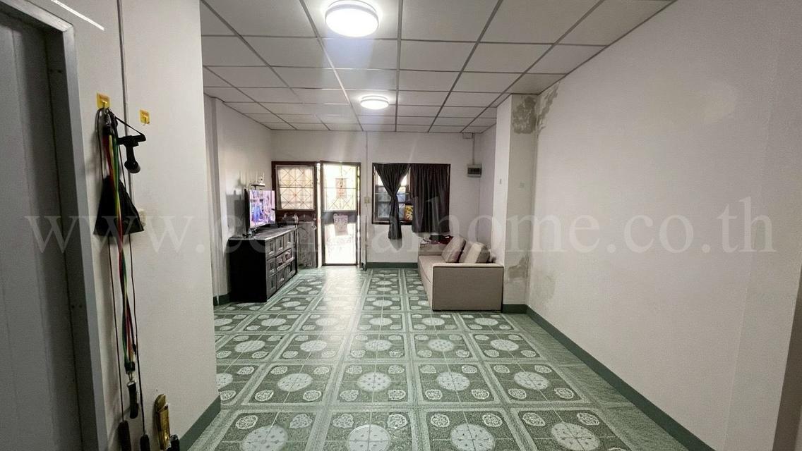 ทาวน์เฮ้าส์ ซอยโกสุมรวมใจ 38 ดอนเมือง หลังมุม ราคาถูก ใกล้สนามบิน 4