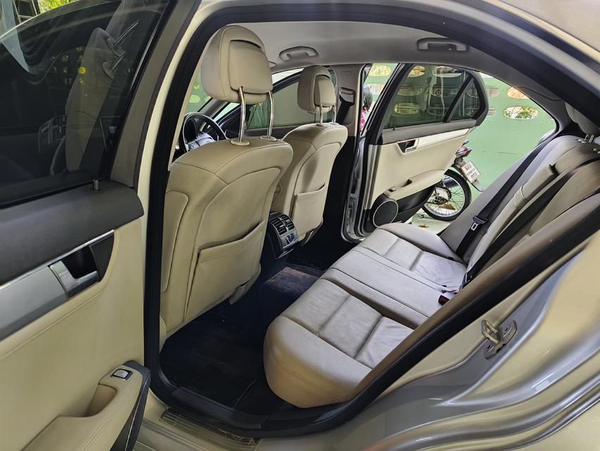 BENZ C230 2.5 Avantgarde ปี2009 รุ่นท๊อป รูปที่ 11