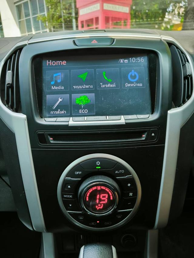 Isuzu MU-X 3.0 ONYX NAVI DVD A/T 12