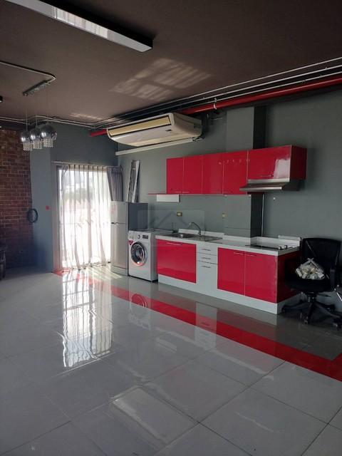 ให้เช่าพื้นที่สำนักงาน 83 ตรม. ซอยเอกมัย 22 ตึก APAI LoFT เดินทางสะดวก ใกล้ BTS เอกมัย ** เหมาะทำออฟฟิศหรือพักอาศัย 3