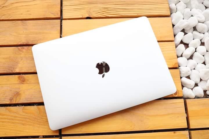 Macbook Pro 2020 