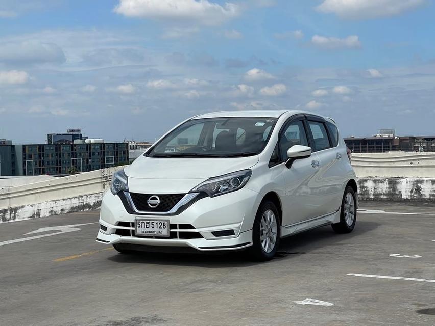 ปล่อยรถ Nissan Note 1.2 V ปี 2017