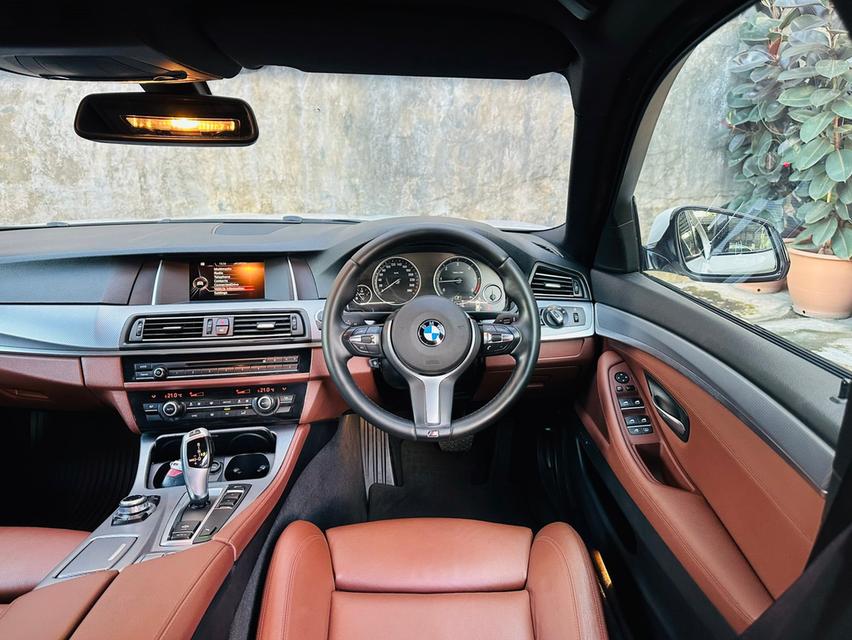 BMW 520d LCI M SPORT โฉม F10 2016 แท้  ประหยัดน้ำมันเฉลี่ย 18 กม/ลิตร (ดีเซล) 6