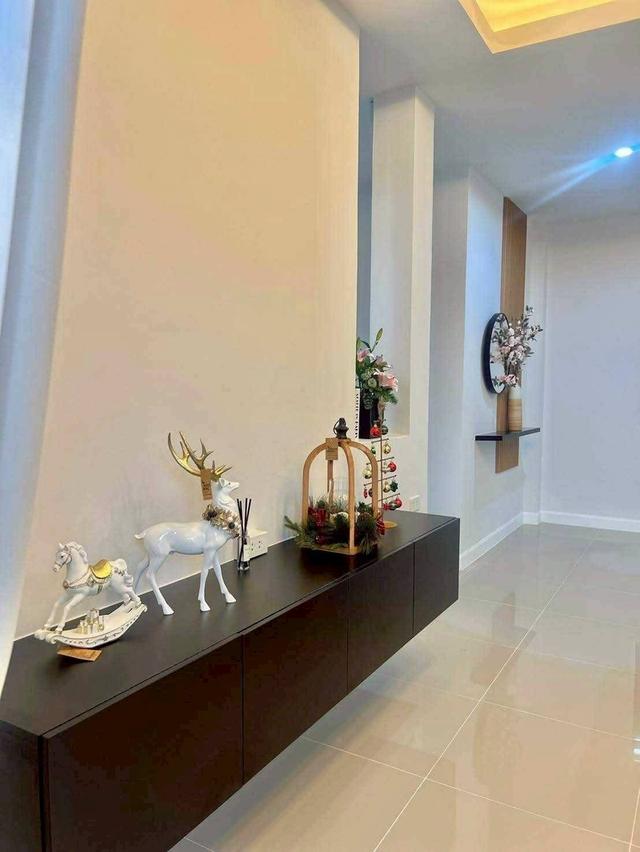 บ้านหลังมุมโครงการหรู เฟอร์ครบ! พร้อมอยู่! 3