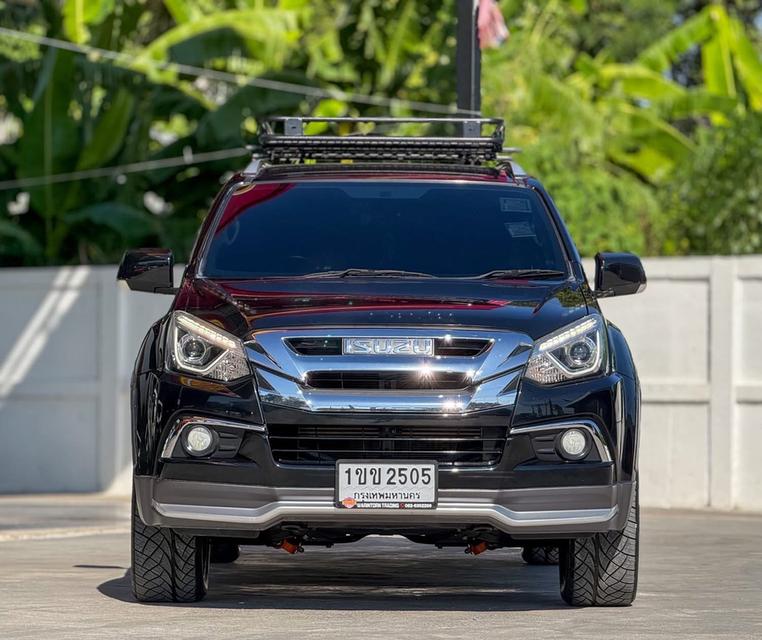 Isuzu MU-X 3.0DVD ปี18 2