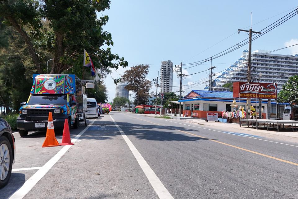 ที่ดิน 4 ไร่ ทำเลทอง 3