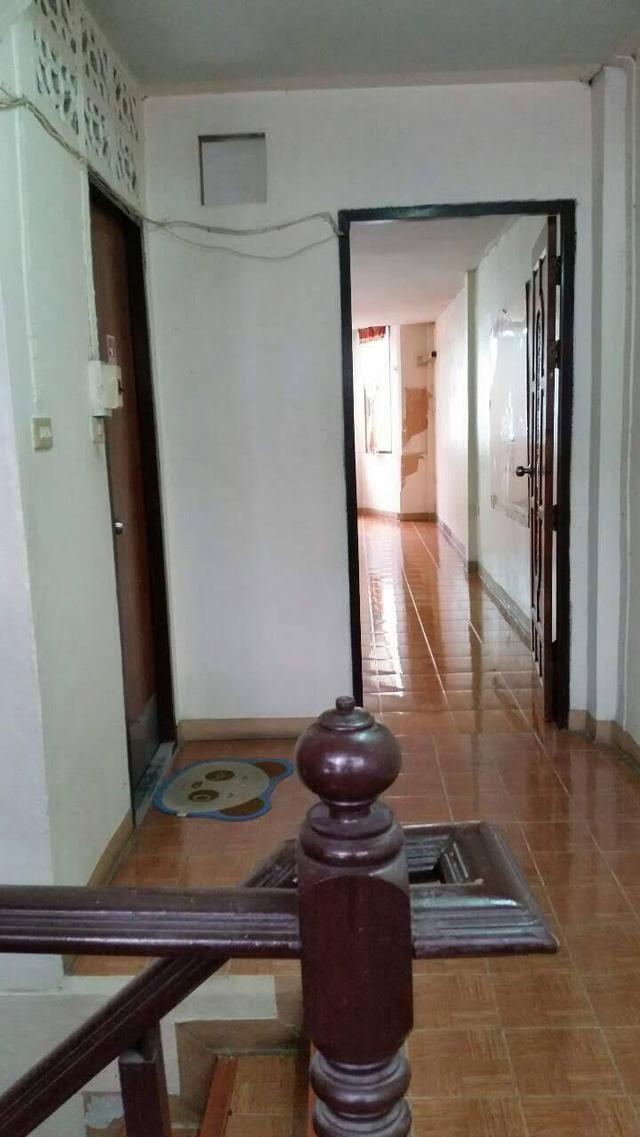 อาคารพาณิช 3ชั้นครึ่ง 8