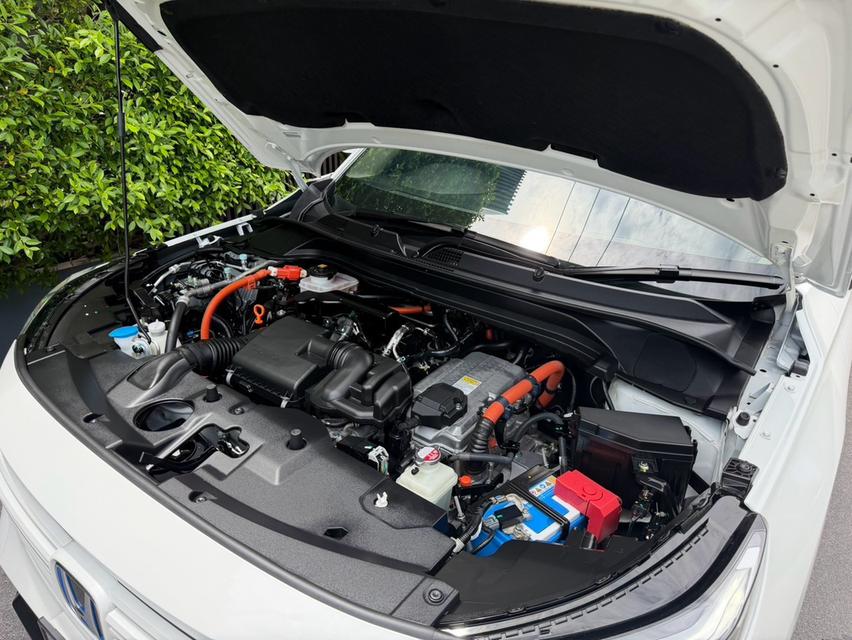 Honda HRV eHEV EL ปี2023 สีขาว Mileage 30,000 Km. รูปที่ 17