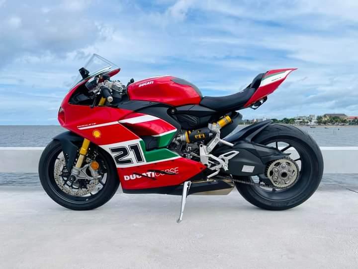 ขายรถ Ducati panigale ปี 2021