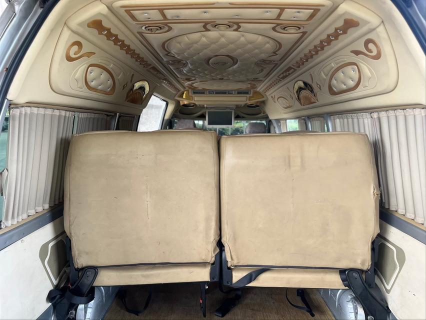 Toyota Hiace Commuter 2.5 D4D MT ปี 2014 15