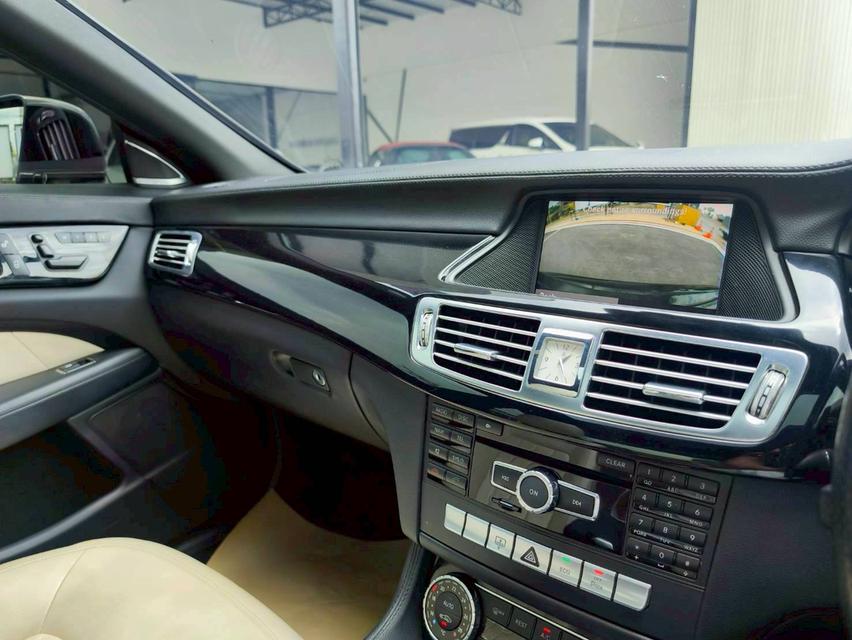 รหัสรถ KPV4630 2011 BENZ CLS 250D Diesel AMG 11