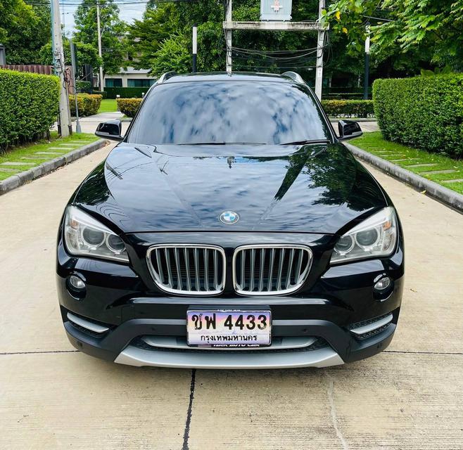 #BMW X1 sDRIVE 18i X Line E84 สีดำ ปี 2014 ไมล์ 80,000 กม.  2