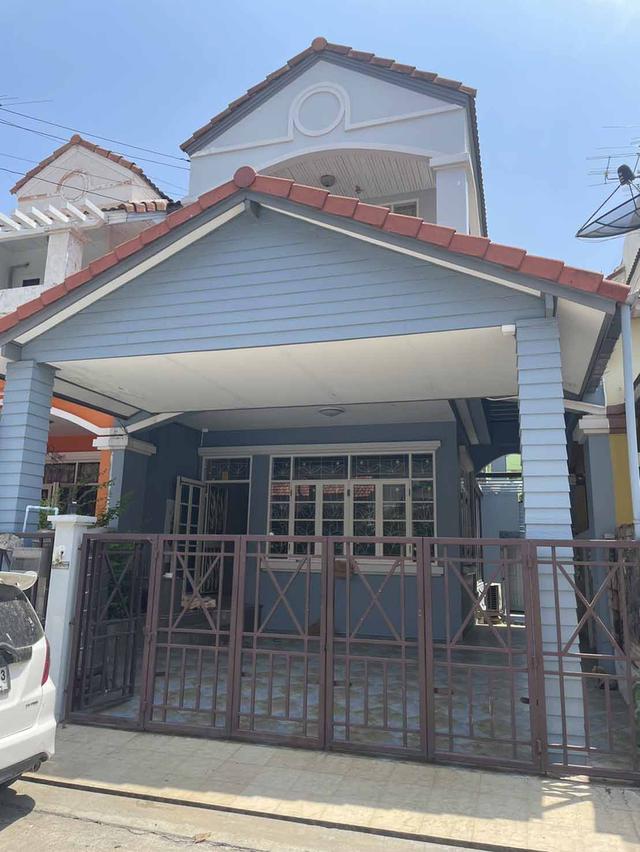 ให้เช่าทาวน์เฮ้าส์ 2 ชั้น หมู่บ้านนันทนาการ์เด้น รังสิต  ติดตลาดพูนทรัพย์,ทางด่วนบางพูน  พท.29ตรว.3นอน 2น้ำ 1ครัว  แอร์3ตัว เฟอร์พร้อมอยู่