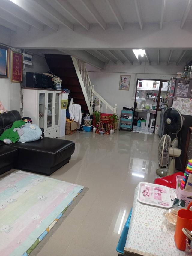 บ้านทาวน์เฮ้าส์2ชั้น 3