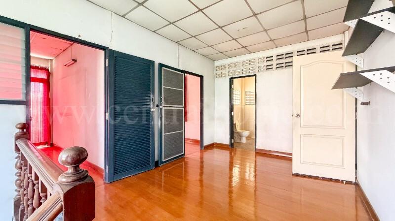 บ้านเดี่ยว 65 ตร.วา ซอยลาดพร้าว 48 ทำเลดี เดินทางสะดวก 10