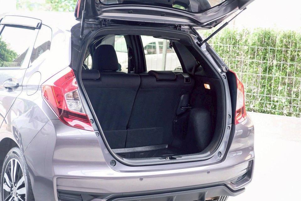 รหัสรถ SAP1459 📌 ขาย Honda Jazz RS ปี 2019 ‼️ 6