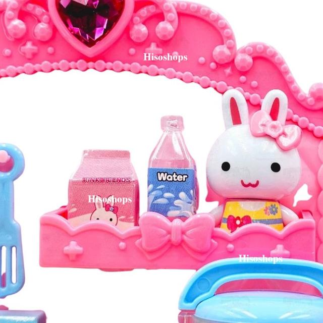 Pink Rabbit ชุดครัวสุดน่ารัก 15 ชิ้น มาพร้อมเตา ตู้เย็น เครื่องครัว และผักผลไม้จำลอง สีชมพูหวานสดใส เสริมจินตนาการและทักษะการเล่นบทบาทสมมุติ