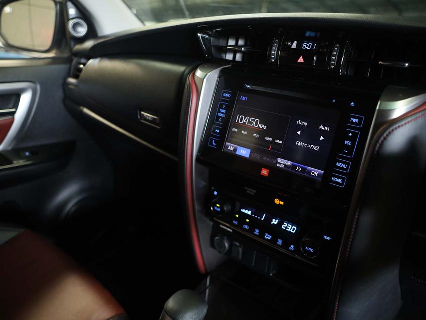 2020 Toyota FORTUNER 2.8 (ปี 15-25) TRD Sportivo SUV AT รูปที่ 11