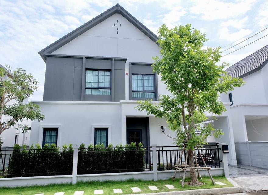  ขาย บ้านเดี่ยว หรู Centro Bangna  ติด Mega Bangna  บ้านเดี่ยวสุดพรีเมียม บนทำเลดีที่สุดของบางนา 1