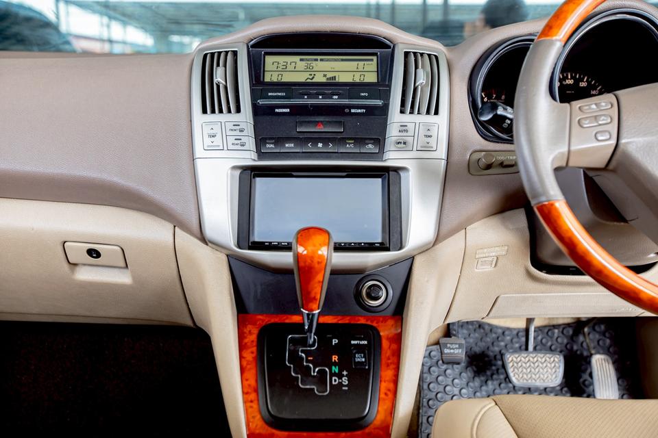 Toyota Harrier Rx240G ปี 2006 เกียร์ Auto สีน้ำตาล ซันรูฟ 18