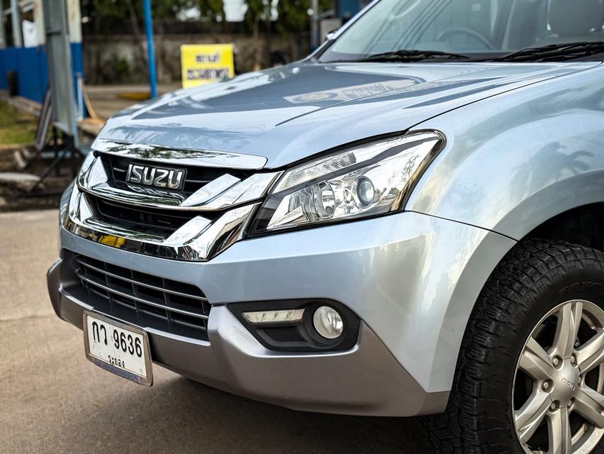 Isuzu MU-X 3.0 DVD 4wd ปี15 9