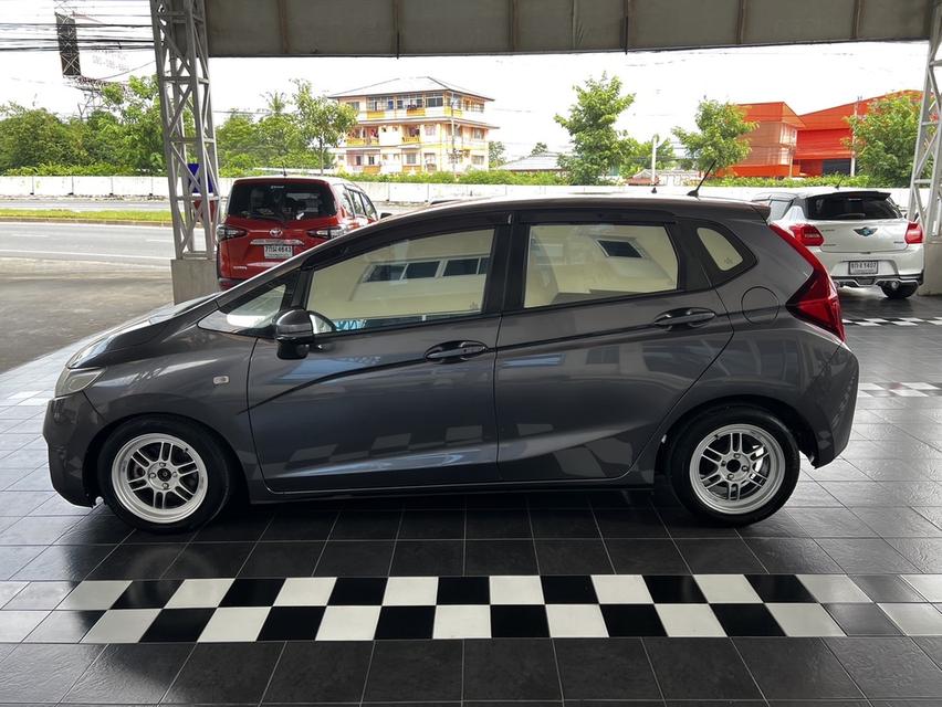 รหัสรถ KCY7890 HONDA JAZZ GK 1.5V PLUS AUTO ปี 2015 6