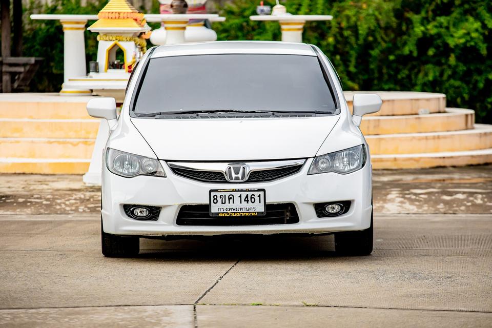 #HONDA #CIVIC FD MNC 1.8 S AS ปี 2010สีขาว | รถบ้านสวย สภาพดี✨ เดิมสวย ดูแลดี พร้อมใช้งาน✅ ไม่เคยชน | บอดี้เดิมสวย✅ ไมล์แท้ 162,211 กม.✅ รูปที่ 3