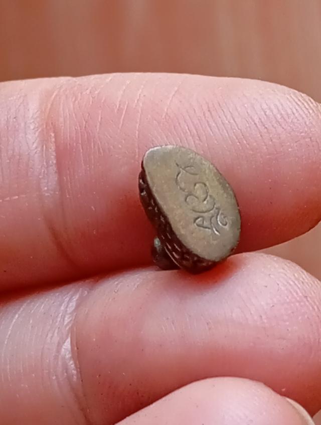 พระชัยเศียร ล้น วัดสุทัศน์ รูปย่อยที่ 3