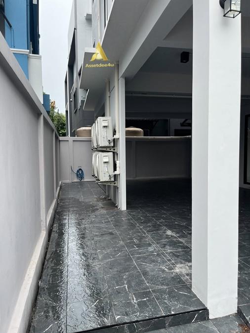 ให้เช่าบ้าน 3 ชั้น ย่านสุทธิสาร ห้วยขวาง มีเฟอร์นิเจอร์ ใกล้MRTสุทธิสาร/ห้วยขวาง 6