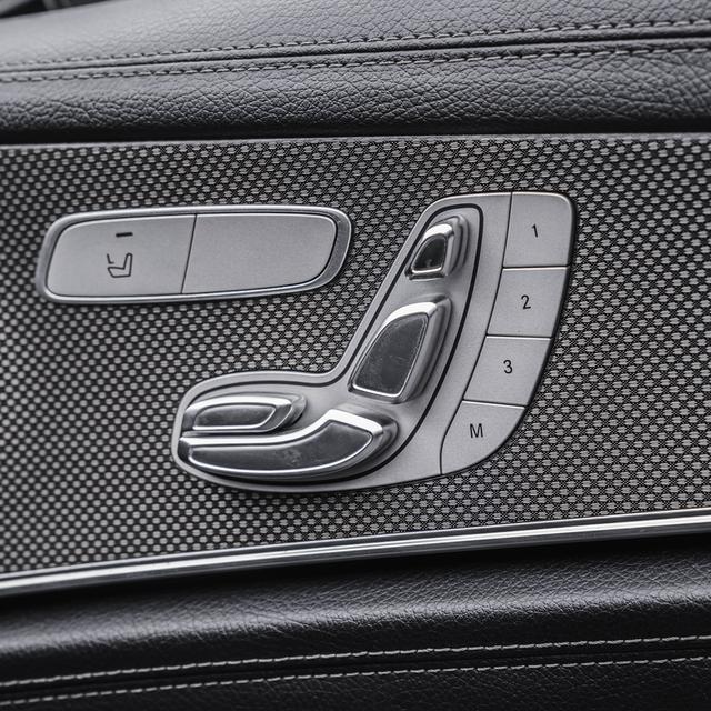 รหัสรถ 67GG5828 BENZ E350e AMG W213 ปี 2019 16