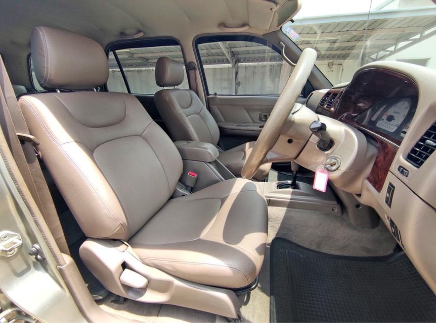 รหัสรถ CAT4621 2004 Toyota Hilux Sportrider 2.5 D4D โฉมสุดท้าย 12