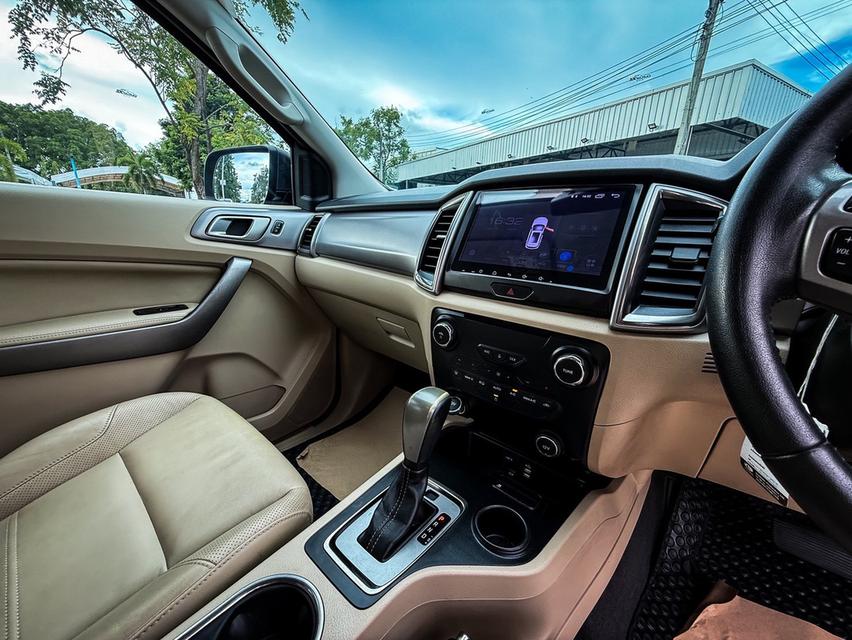 Ford Everest 2.2 Titanium ปี15 12