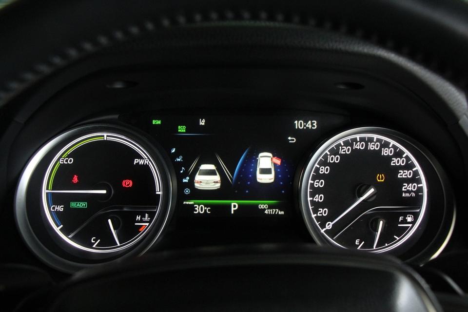รหัสรถ TKG97 TOYOTA CAMRY 2.5 HYBRID PREMIUM LUXURY ปี 2022 6