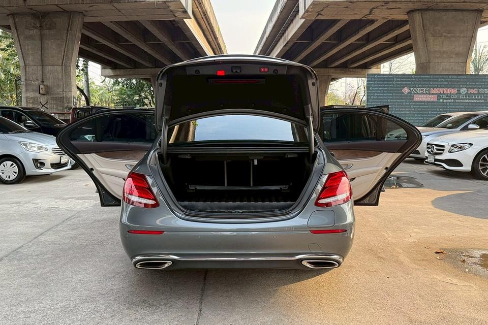 🔥ฟรีดาวน์ รถหรู E350e รถสวยมือเดียว ปีใหม่  Mercedes-Benz E350e 2.0 Exclusive AT ปี 2019 รูปที่ 10