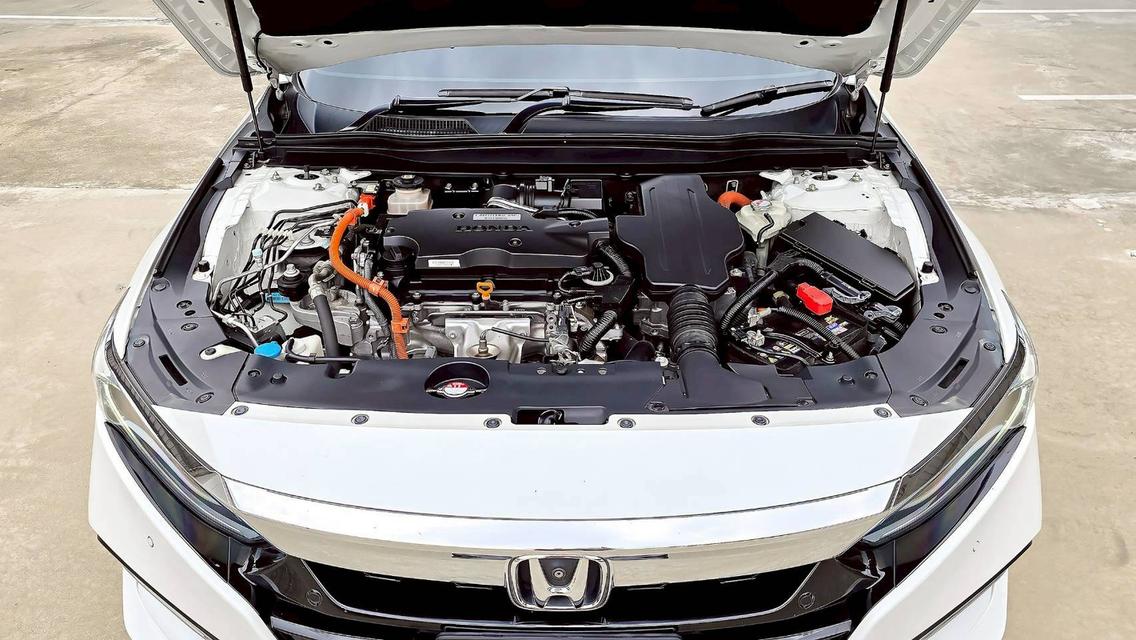 ขาย Honda Accord 2.0Hyrid Tech ปี20 16