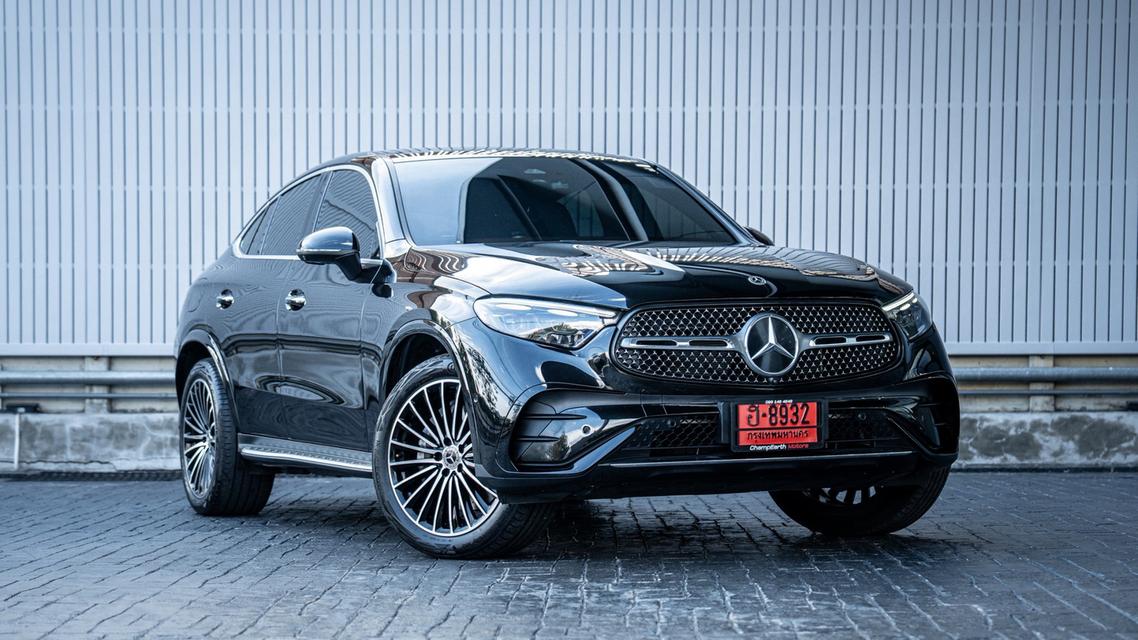Mercedes-Benz GLC350e Coupe 4Matic AMG Dynamic 2024 สีดำ รูปที่ 3