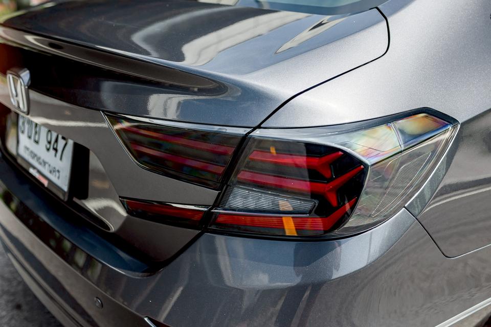 Honda Accord 1.5El ปี19 10