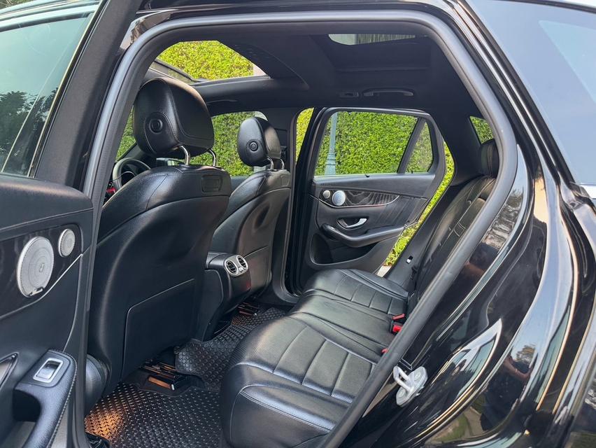 รหัสรถ AVA12 🏆 Benz GLC250d AMG Dynamic 4matic ปี 2018 Top สุด Facelift 16
