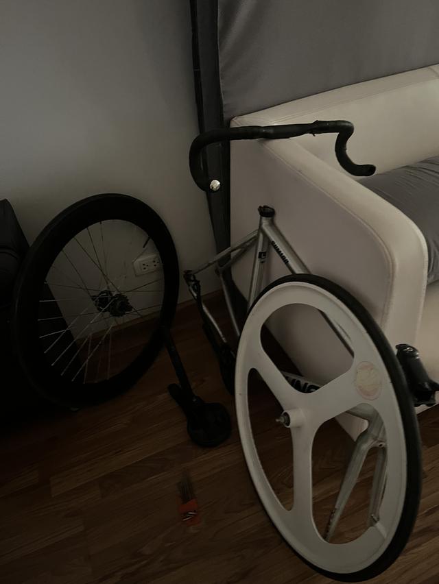 Tsunami Snm100(almost new)