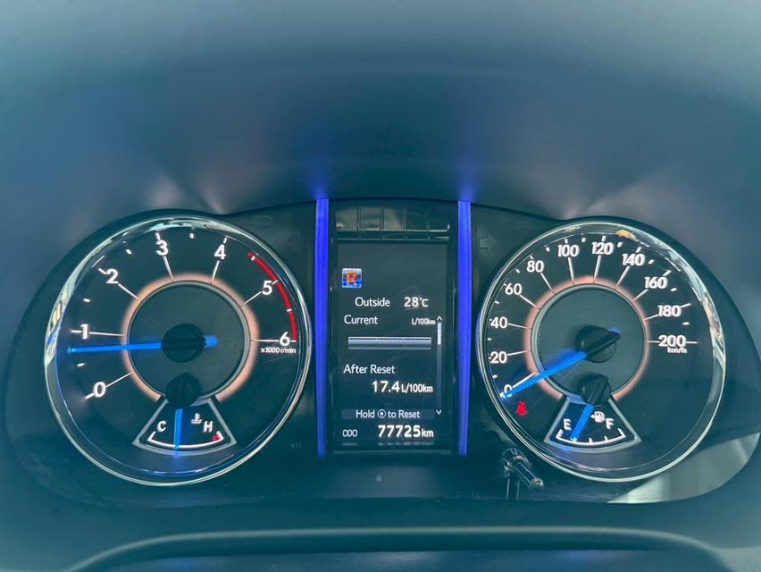 Toyota Fortuner 2.4 G สีขาว ปี2020รถมือเดียวป้ายแดง สีเดิมไม่เคยชน เจ้าของดูแลดี ใช้น้อย สภาพพร้อมใช้งาน 17