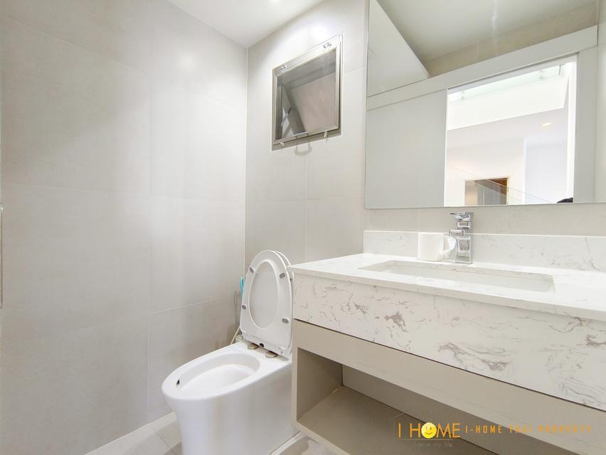 🏡 พูลวิลล่าสองชั้น บ้านหรูในโครงการ พร้อมคลับเฮ้าส์สระว่ายน้ำ #หางดง ราคาเพียง 90,000 บาท/เดือน ✨ 清迈豪华泳池别墅出租 双层 4 卧室 4 卫生间 租金 90,000 泰铢/月(含物业费) ✨ 4