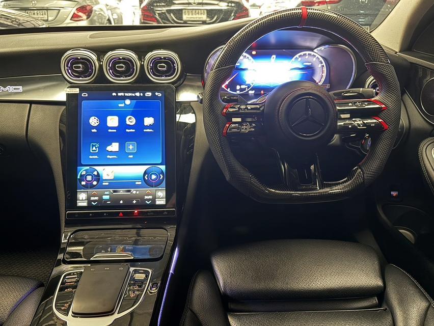 ปี2017 Mercedes-Benz C350e ภายในตกแต่งมาเกือบแสน รูปที่ 4