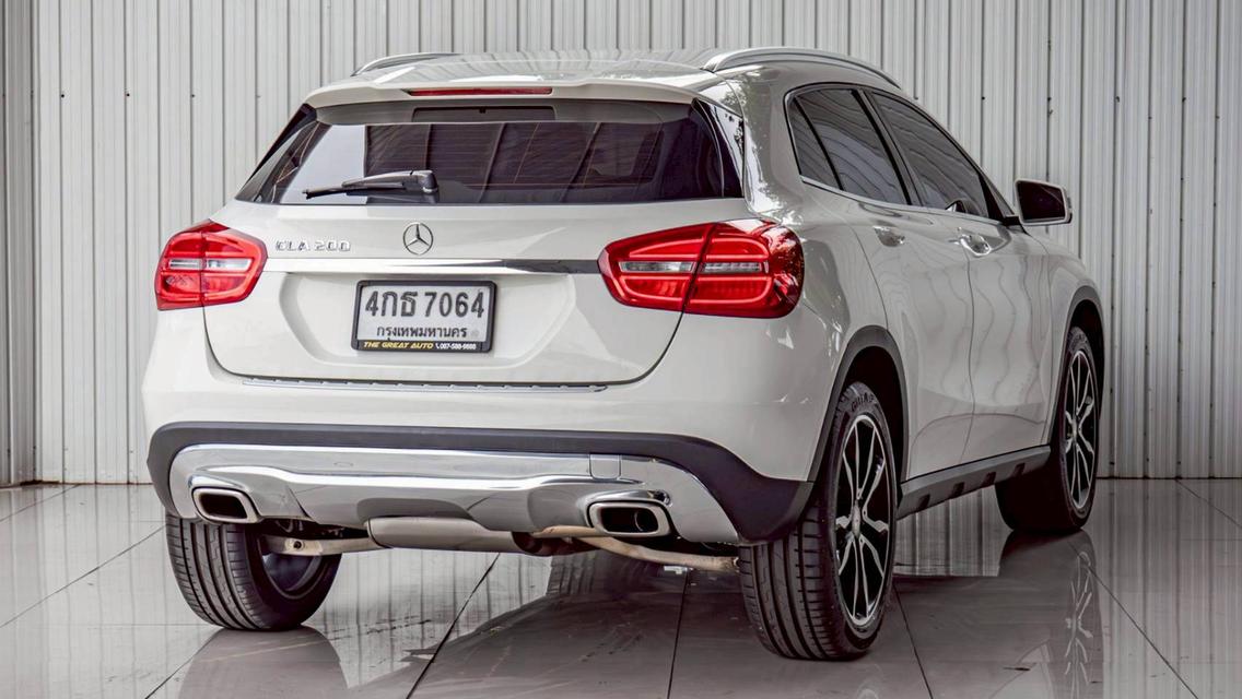 BENZ GLA-CLASS 200 ปี 2015 สีขาวโฉม W156 ปี14-20 รูปที่ 4