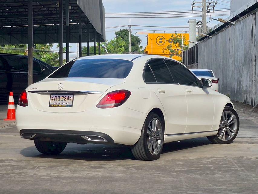 Benz C220d Faclift ปี19 5
