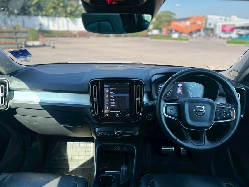 Volvo XC40 T4 เบนซิน ล้วน (MY2020) รูปที่ 16
