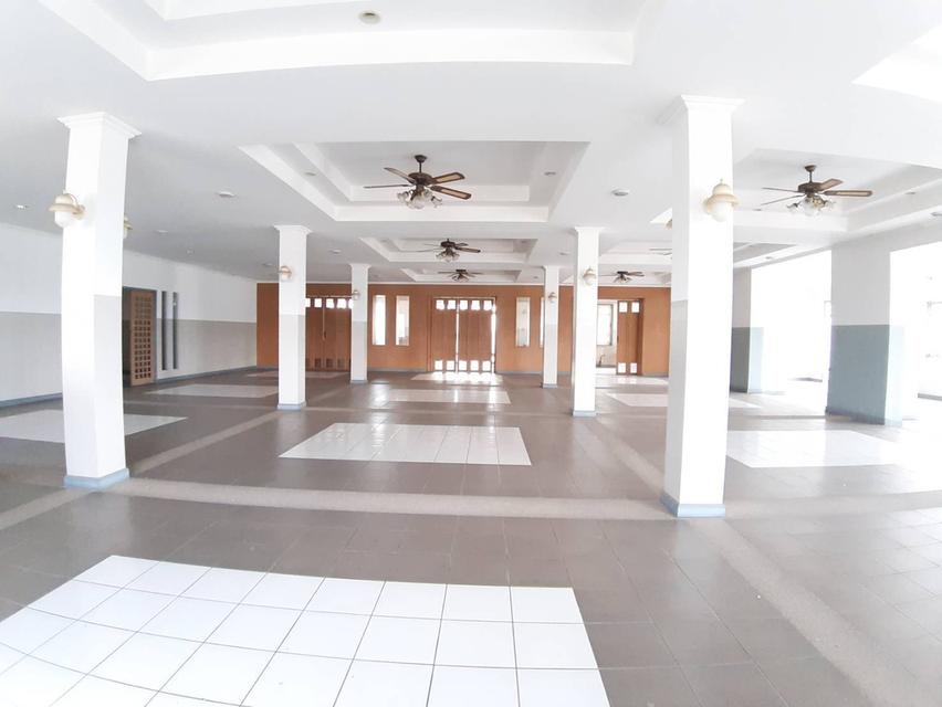 โรงงานพร้อมภัตตาคาร น่าลงทุนมาก ติดถ.สายเอเชีย  อำเภอโกรกพระ  นครสวรรค์ 6